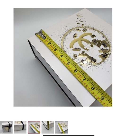 Chanel Holiday 2023  Gift Box White Gold - Picture 4 of 7